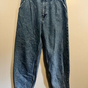 Zara Relaxed Fit Blue Jeans